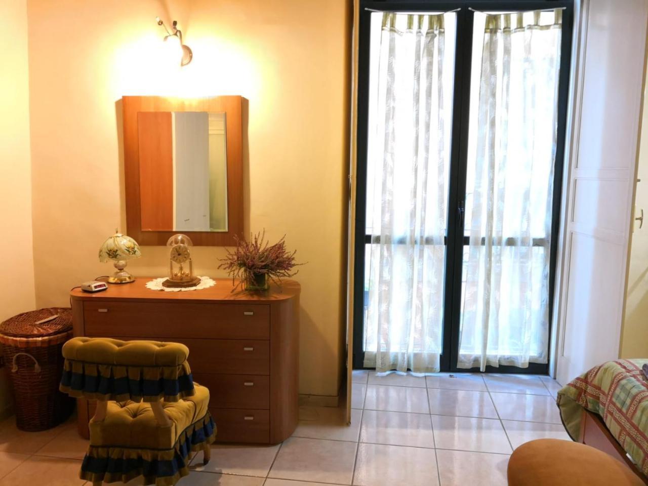 B&B Il Nespolo Salerno Luaran gambar